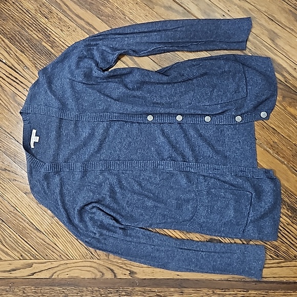 American Eagle Outfitters Sweaters - American Eagle Cardigan
